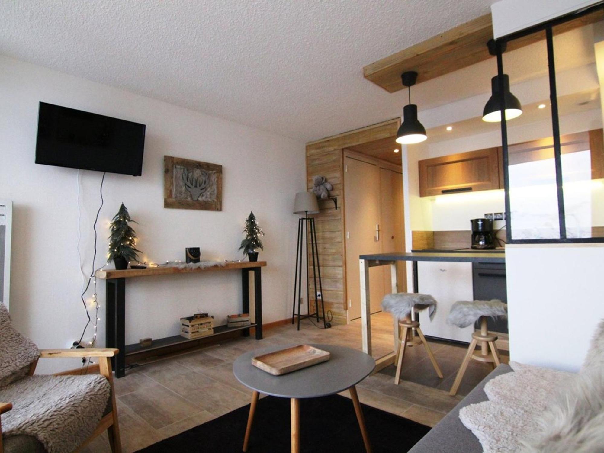 Charmant Studio 4 Pers Avec Balcon, Parking Et Acces Pistes - Alpe D'Huez - Fr-1-405-134 Appartement Buitenkant foto